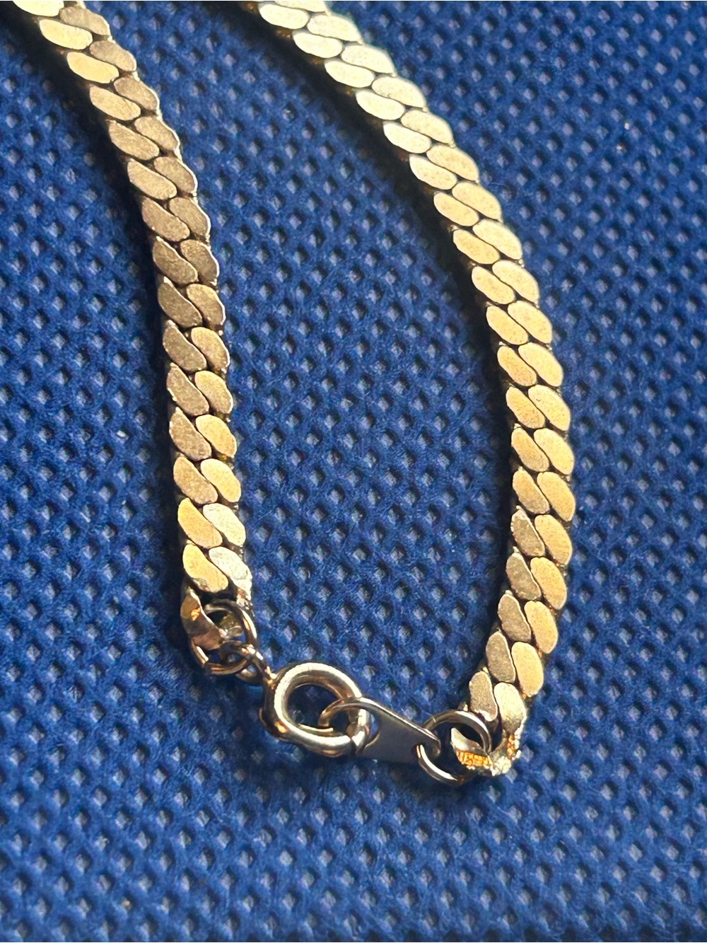 Vintage Gold Tone Flat Curb Chain Necklace - Timeless Women’s Jewelry 22 in - Picture 8 of 10